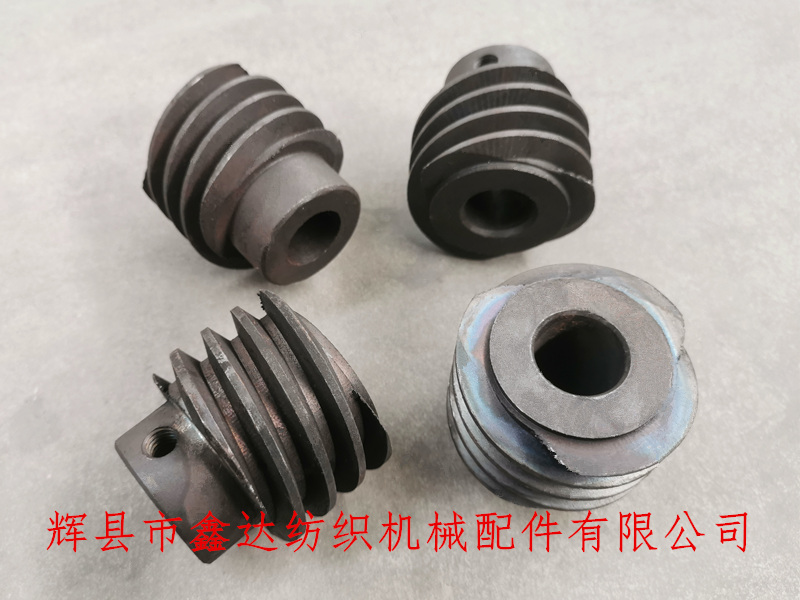 B19 worm loom warp delivery accessories